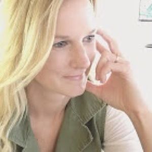 Meet your Posher, Claire